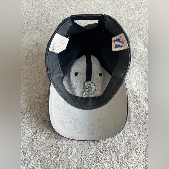 Vintage Navy Seattle Mariner’s Men’s Hat - Picture 10 of 14